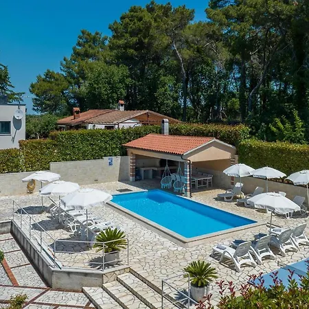 App Marina 4 Porec