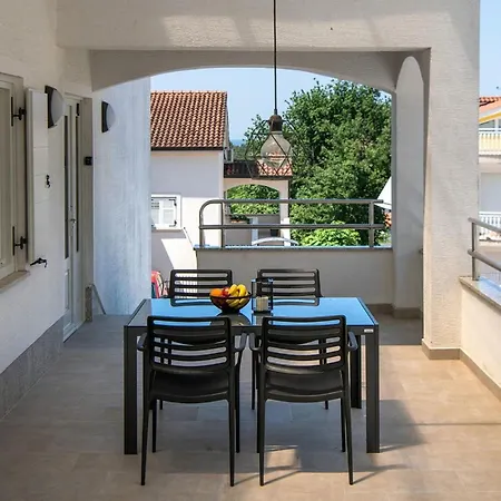 App Marina 4 Apartamento Poreč